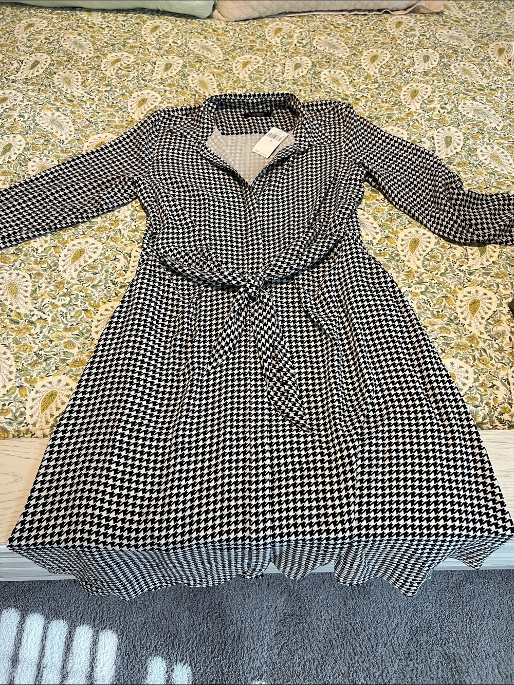 Lauren Ralph Lauren Black and White Houndstooth Long-Sleeve Tie-Waist Dress